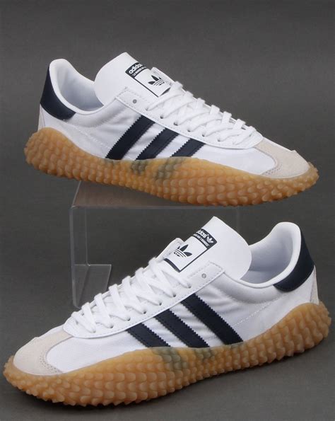 adidas kamanda country sneakers.